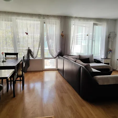 Apartmán Nev *
